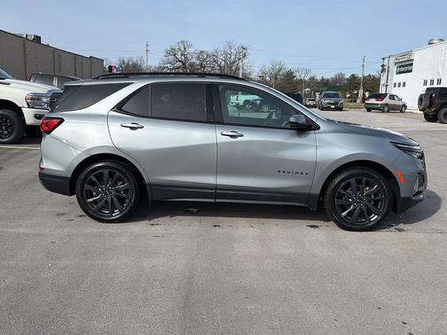 2023 Chevrolet Equinox FWD RS