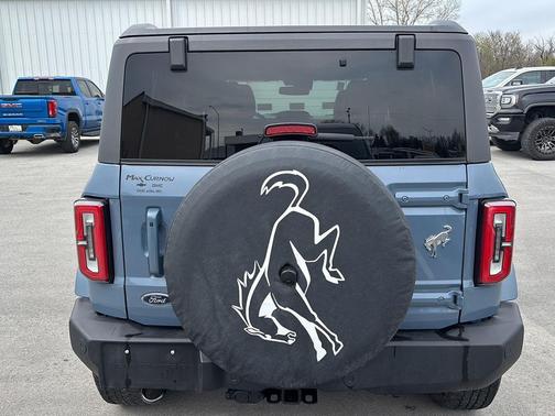 Azure Gray Metallic Tri-Coat 2023 Ford Bronco Outer Banks