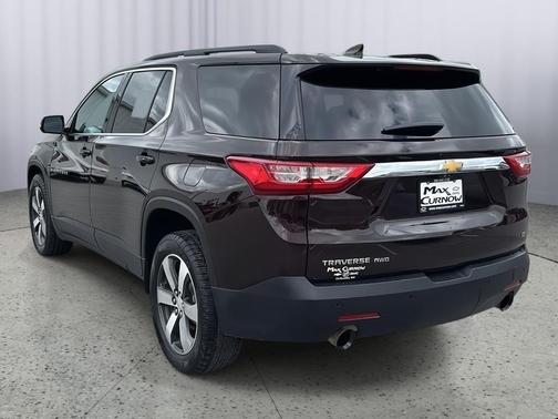Black Cherry Metallic 2020 Chevrolet Traverse LT Leather