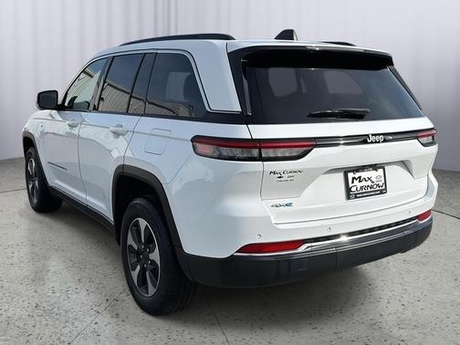 2024 Jeep Grand Cherokee 4xe Base