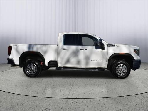 2023 GMC Sierra 2500 SLT