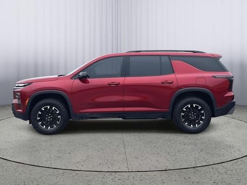 Radiant Red Tintcoat 2024 Chevrolet Traverse AWD Z71