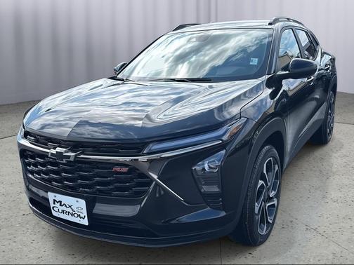 Mosaic Black Metallic 2026 Chevrolet Trax FWD 2RS