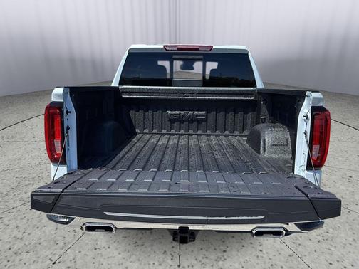Glacier White Tricoat 2026 GMC Sierra 1500 SLT