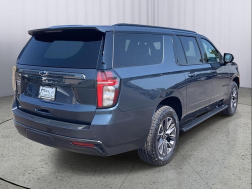 2021 Chevrolet Suburban 4WD Z71