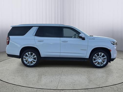 2021 Chevrolet Tahoe 4WD High Country
