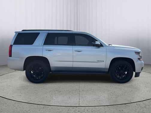 Silver Ice Metallic 2019 Chevrolet Tahoe LT