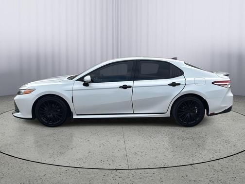 2020 Toyota Camry XLE