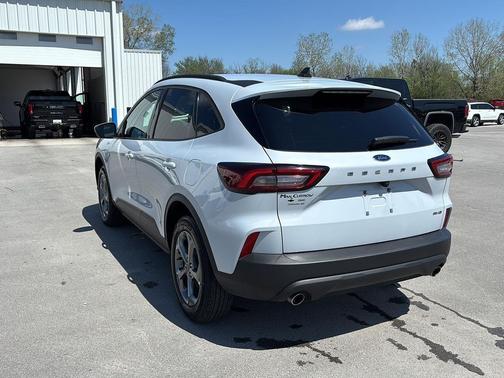 Space Silver 2025 Ford Escape ST-Line Select