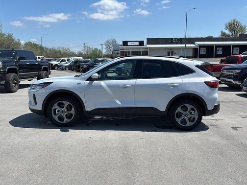 Space Silver 2025 Ford Escape ST-Line Select