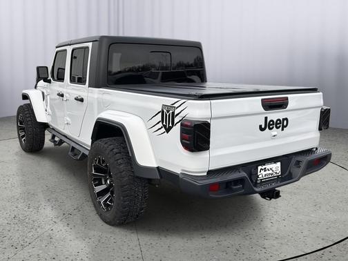 2022 Jeep Gladiator Sport S