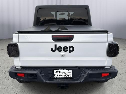 2022 Jeep Gladiator Sport S