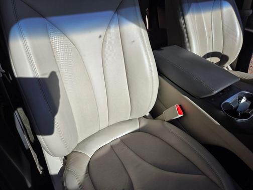 2019 Lincoln Nautilus Select