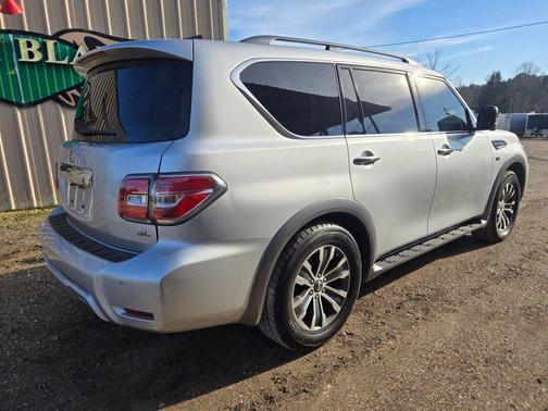 2017 Nissan Armada SL