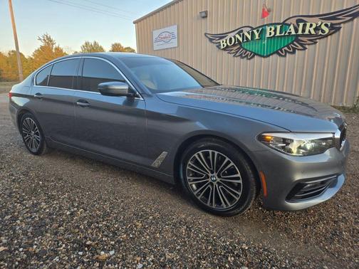 2017 BMW 530 530i Sedan 4D
