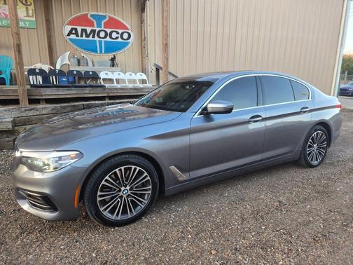 2017 BMW 530 530i Sedan 4D