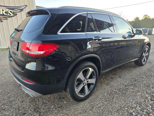 2016 Mercedes-Benz GLC 300 Base