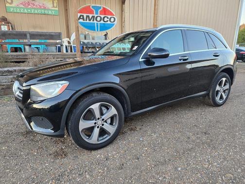 2016 Mercedes-Benz GLC 300 Base