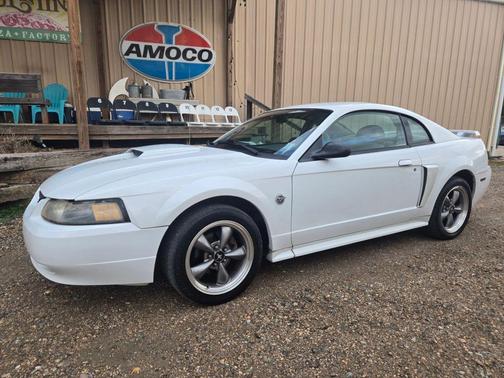 2004 Ford Mustang GT Premium