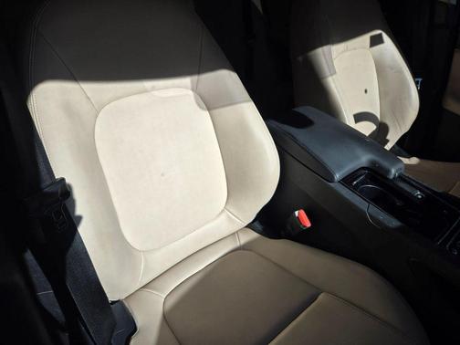 2019 Jaguar F-PACE 25t Premium