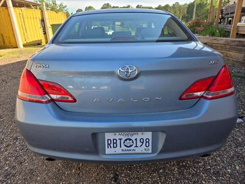 2007 Toyota Avalon XLS