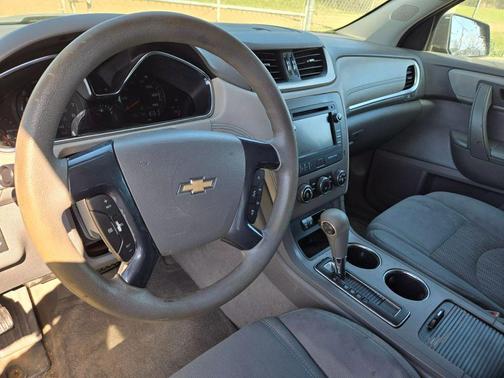2013 Chevrolet Traverse LS