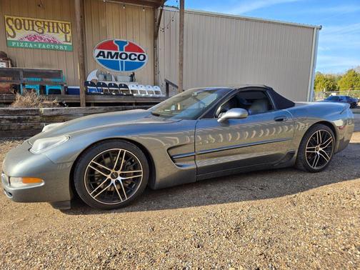 2004 Chevrolet Corvette Base