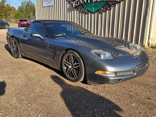 2004 Chevrolet Corvette Base