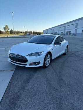 2013 Tesla Model S Sedan 4D