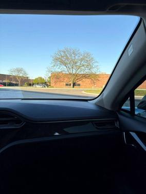 2013 Tesla Model S Sedan 4D
