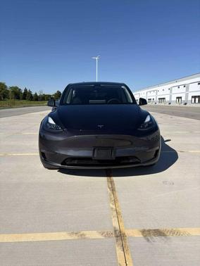 2024 Tesla Model Y Long Range Dual Motor All-Wheel Drive