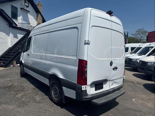 2020 Mercedes-Benz Sprinter 2500 Standard Roof