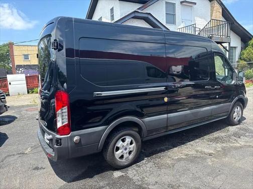 2017 Ford Transit-250 Base