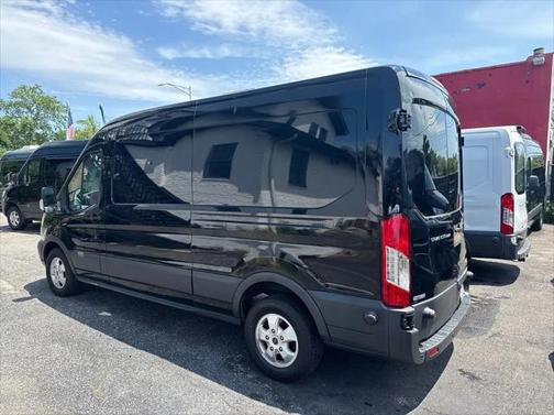 2017 Ford Transit-250 Base