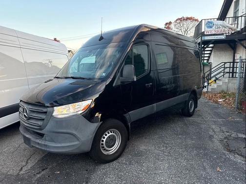 2020 Mercedes-Benz Sprinter 2500 Standard Roof