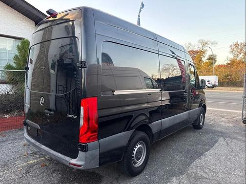 2020 Mercedes-Benz Sprinter 2500 Standard Roof