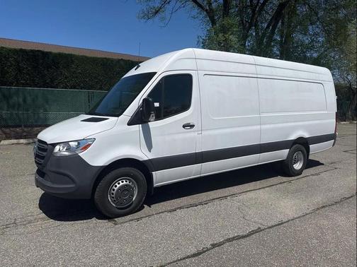 2024 Mercedes-Benz Sprinter 3500XD High Roof
