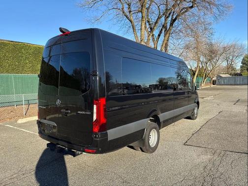 2024 Mercedes-Benz Sprinter 3500XD High Roof