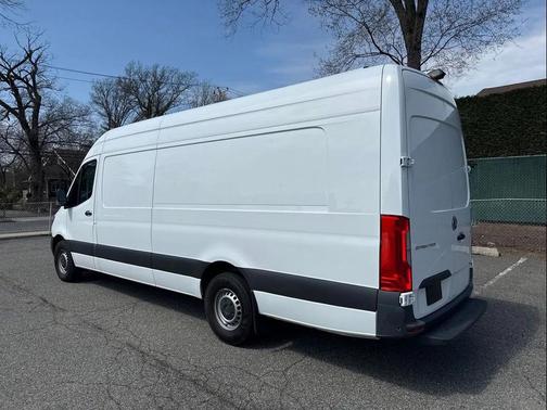 2023 Mercedes-Benz Sprinter 2500 High Roof