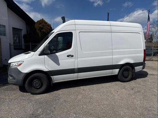 2022 Mercedes-Benz Sprinter 2500 High Roof