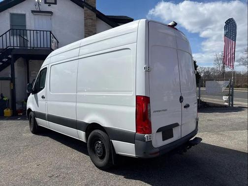 2022 Mercedes-Benz Sprinter 2500 High Roof