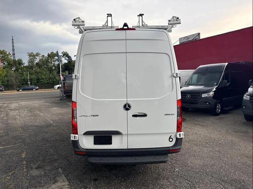 2021 Mercedes-Benz Sprinter 2500 High Roof