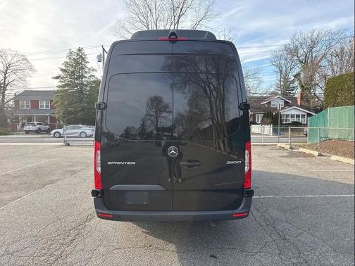 2025 Mercedes-Benz Sprinter 2500 High Roof