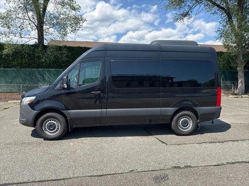 2023 Mercedes-Benz Sprinter 2500 Standard Roof