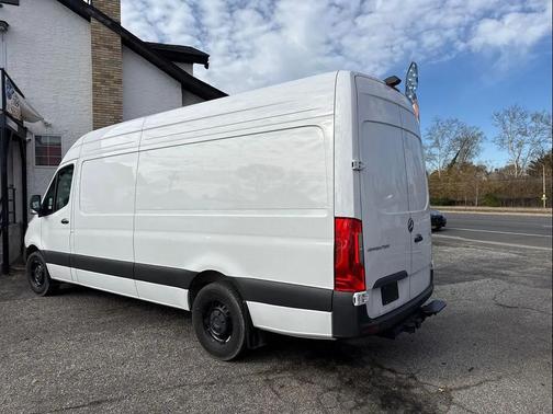 2025 Mercedes-Benz Sprinter 2500 High Roof