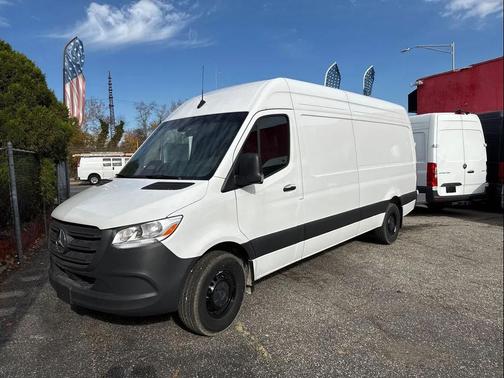 2025 Mercedes-Benz Sprinter 2500 High Roof