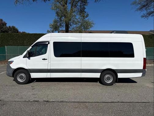 2020 Mercedes-Benz Sprinter 2500 High Roof