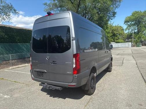 2023 Mercedes-Benz Sprinter 2500 Standard Roof