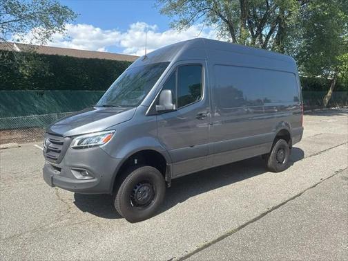 2023 Mercedes-Benz Sprinter 2500 Standard Roof