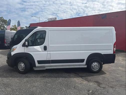 2023 RAM ProMaster 2500 Base